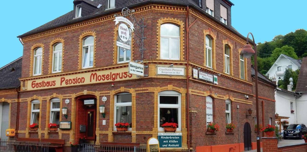 Gasthaus Pension Moselgruss ดีบลิค ภายนอก รูปภาพ