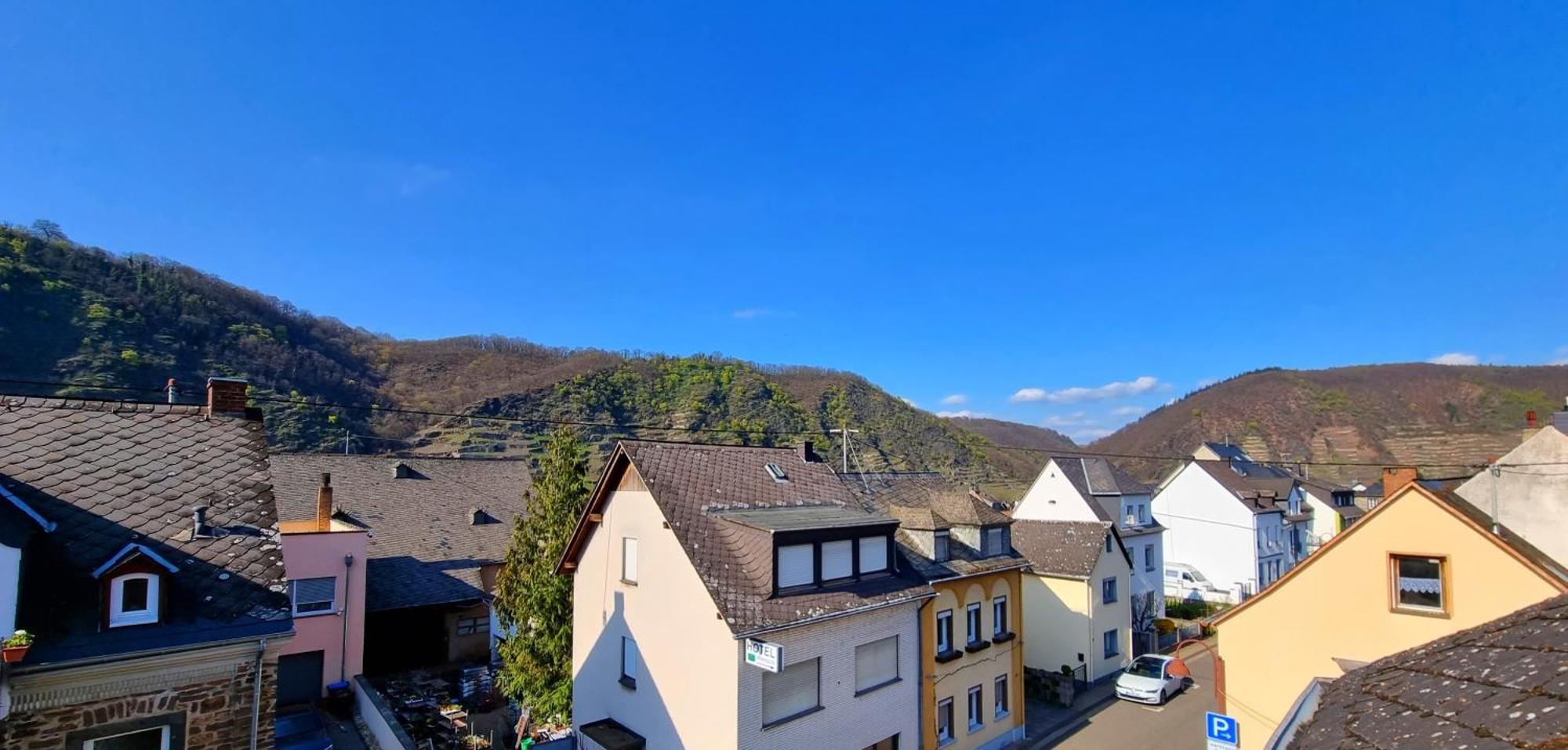 Gasthaus Pension Moselgruss ดีบลิค ห้อง รูปภาพ